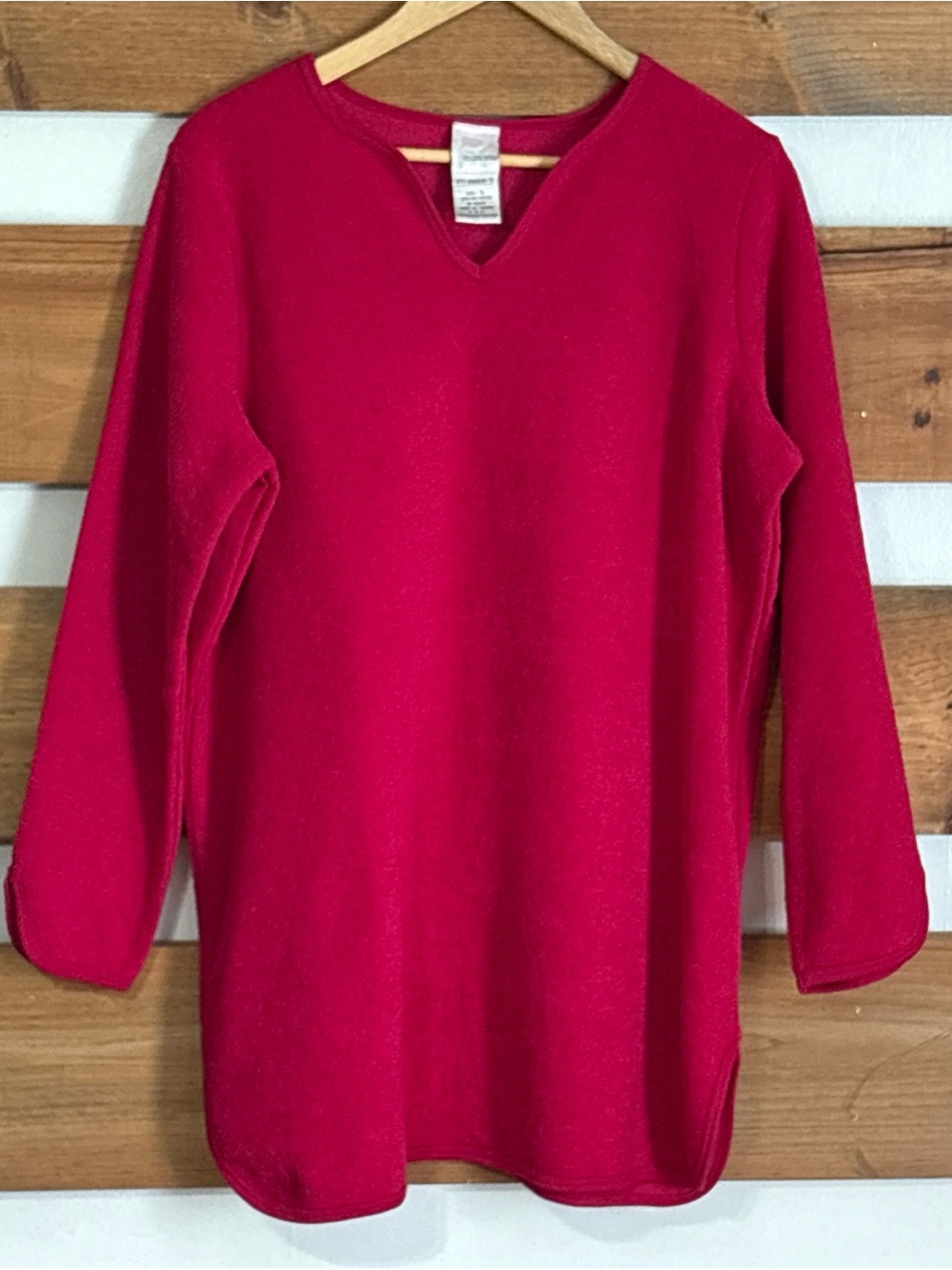 Roaman's Vibrant Red Comfy Cozy Long Sleeve Sweater V-Neck Stitching Size Large